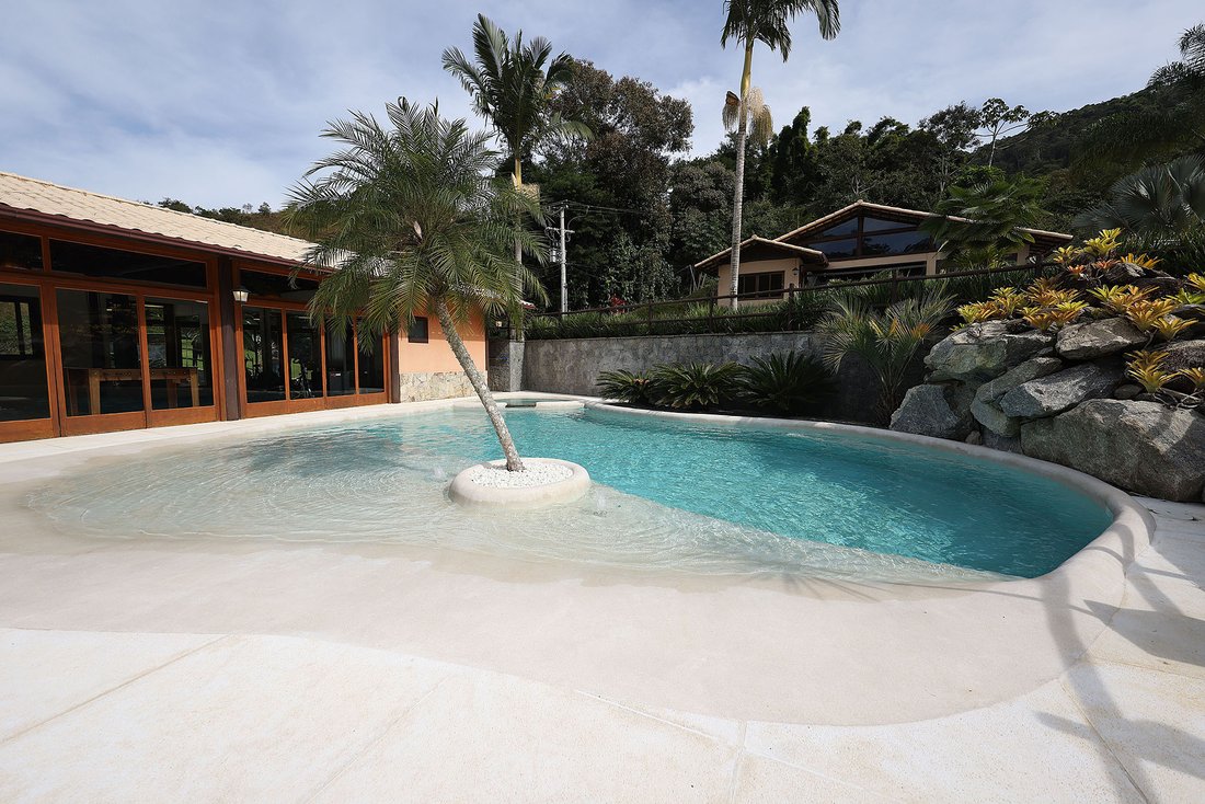 House in Araras, State of Rio de Janeiro, Brazil 4 - 18270035