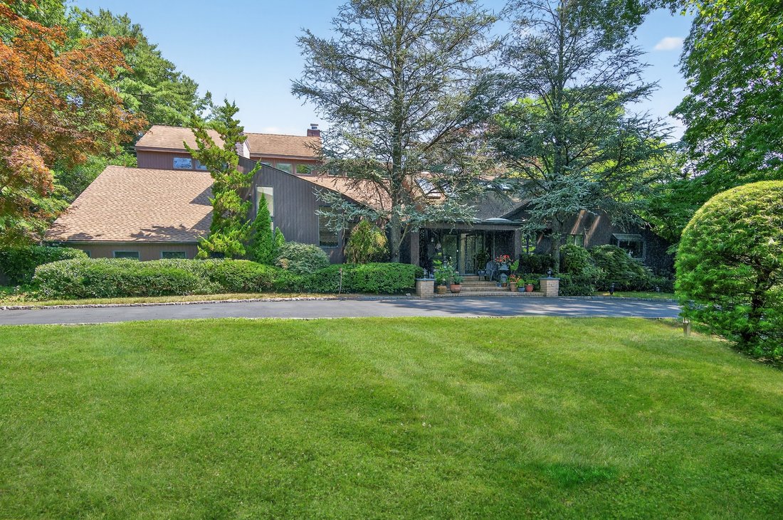 Casa a Old Westbury, New York, Stati Uniti 1 - 18261757