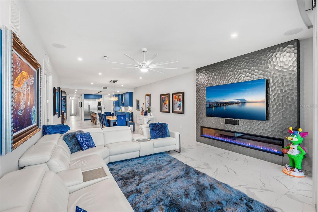 Condo in Cocoa Beach, Florida, United States 3 - 18270332