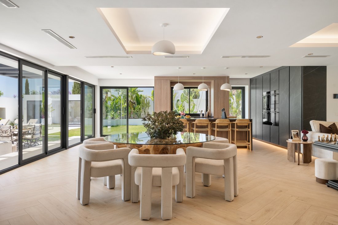 Villa in Bel-Air, Estepona, Andalusia 3 - 18271860