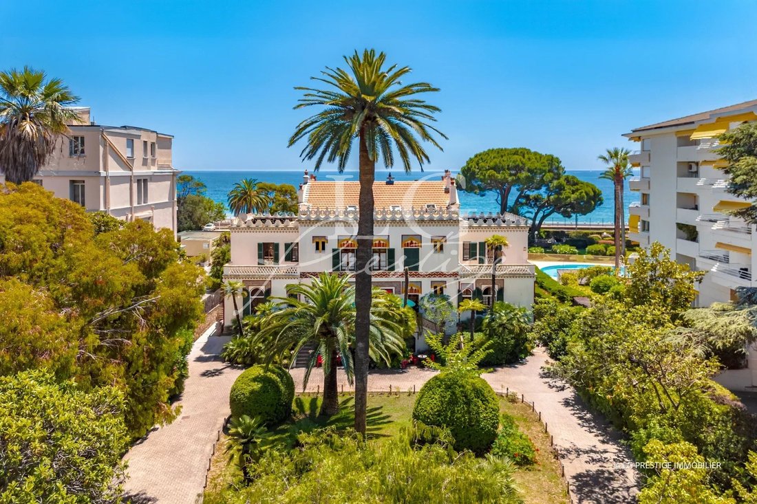 Villa in Cannes, Provence-Alpes-Côte d'Azur, France 5 - 18275578