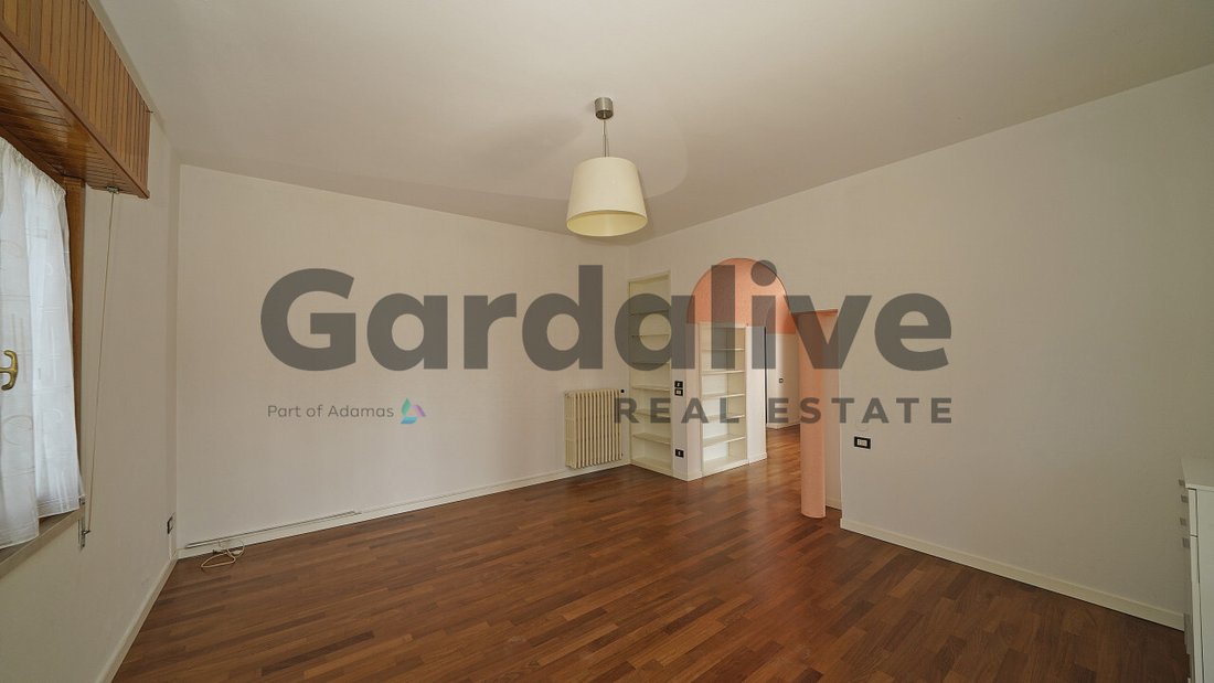 Villa in Hill Zone, Padenghe sul Garda, Lombardy 3 - 18275746