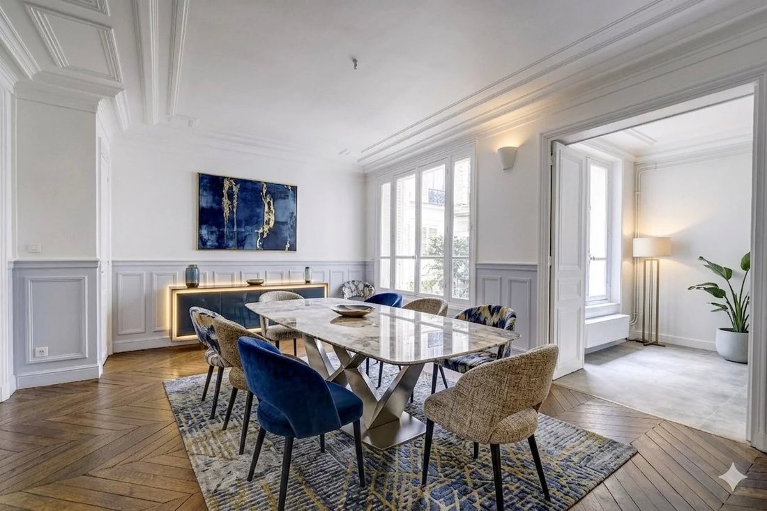 Apartment in Hoche-Friedland, Paris 8e Arrondissement, Paris 4 - 18271863