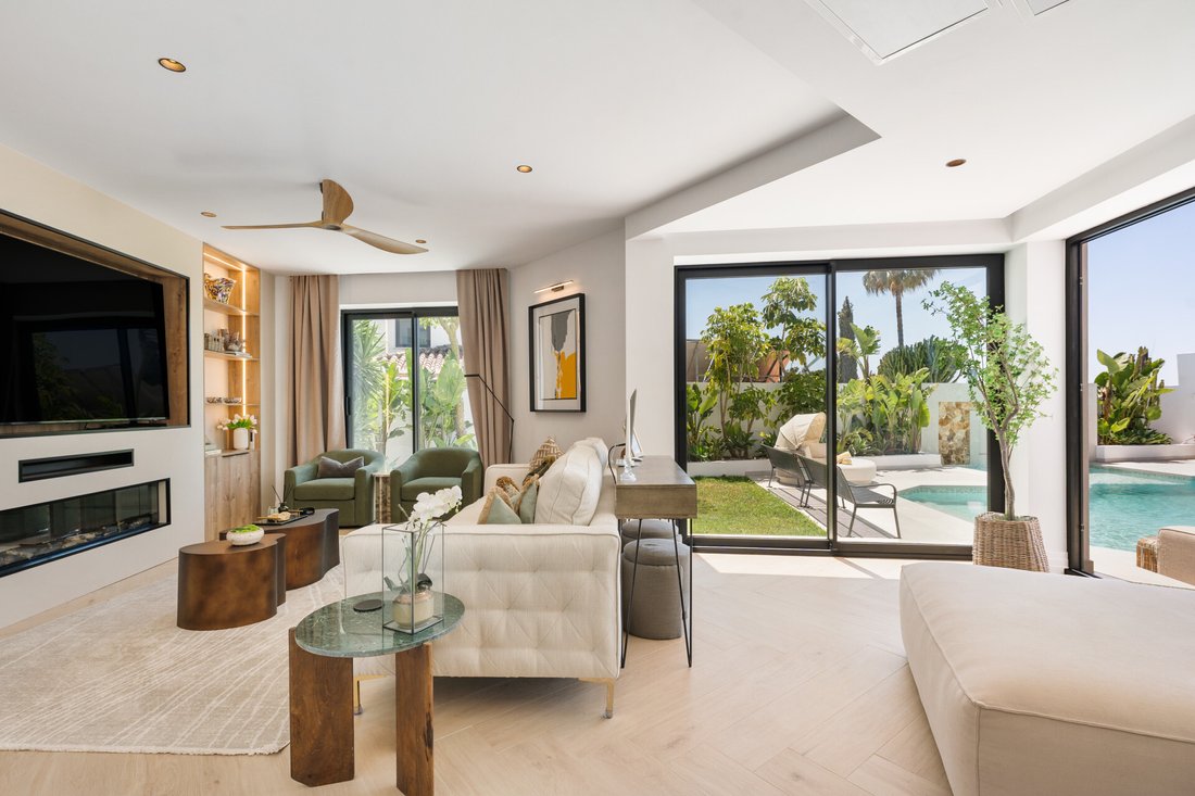 Villa in Bel-Air, Estepona, Andalusia 4 - 18271860
