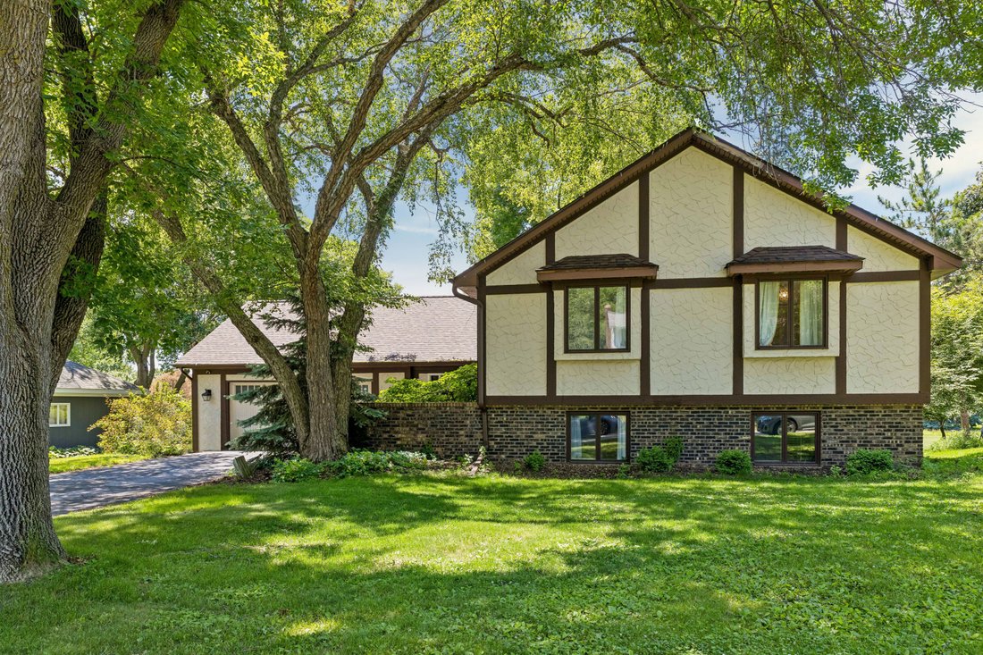 House in Eden Prairie, Minnesota, United States 2 - 18271586