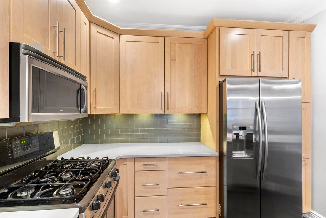 Condo in Guttenberg, New Jersey, United States 3 - 18274732