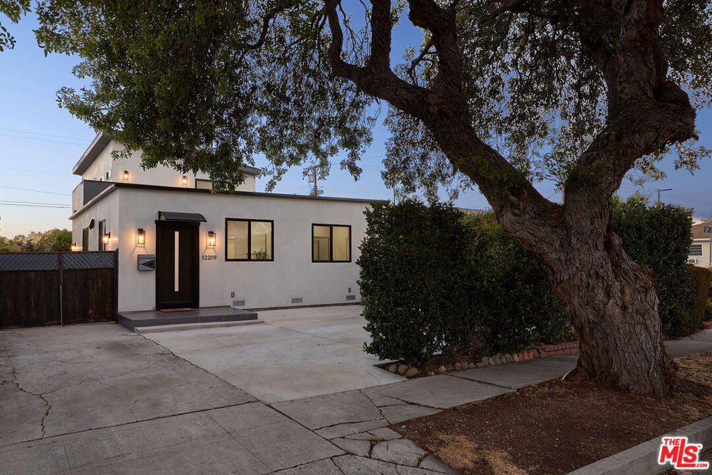 House in Los Angeles, California, United States 3 - 18263723