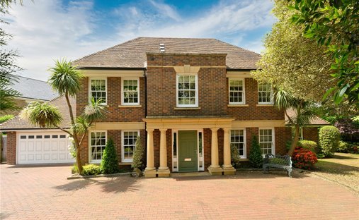 Casa a Elmbridge, Inghilterra 1