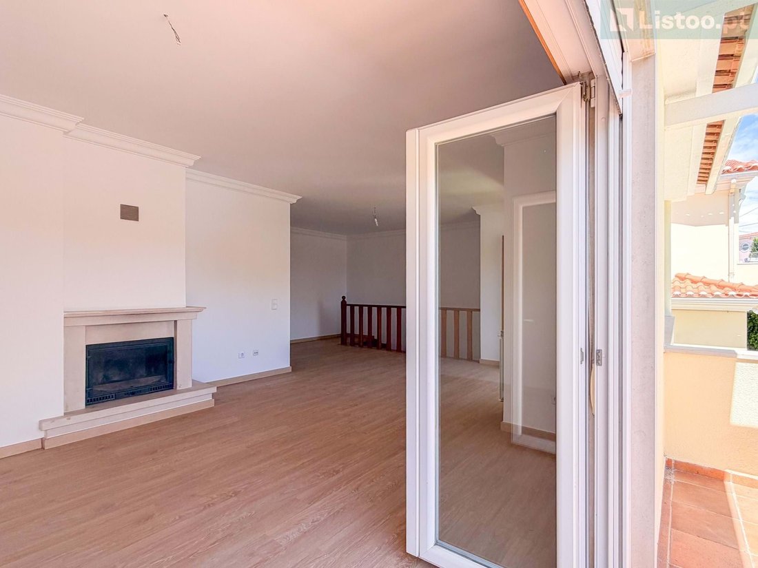 Apartment in Alcabideche, Lisbon, Portugal 3 - 16667084