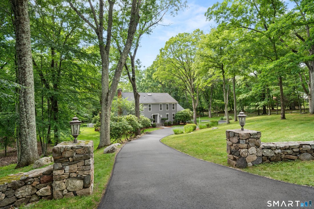 House in Weston, Connecticut, United States 2 - 18270786