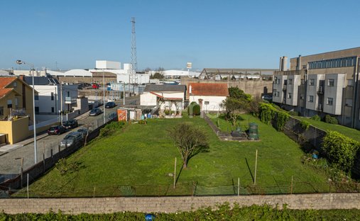 Land in Matosinhos e Leca da Palmeira, Porto District, Portugal 1