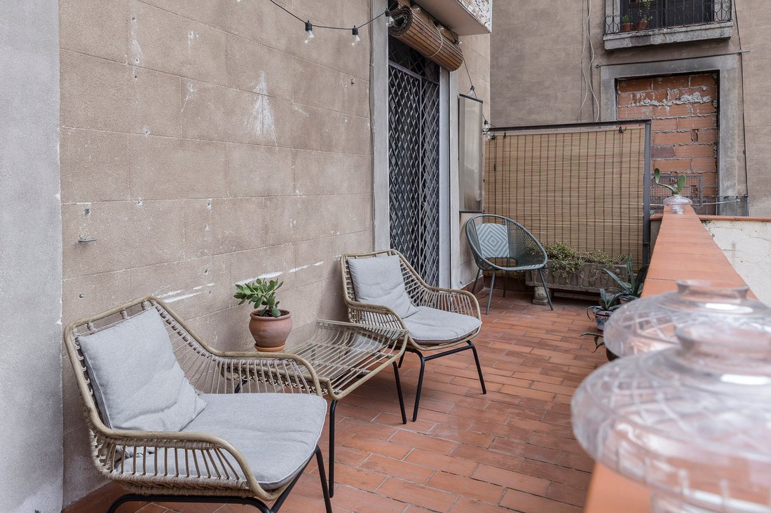 Apartment in Ciutat Vella, Barcelona, Spain 4 - 18274052