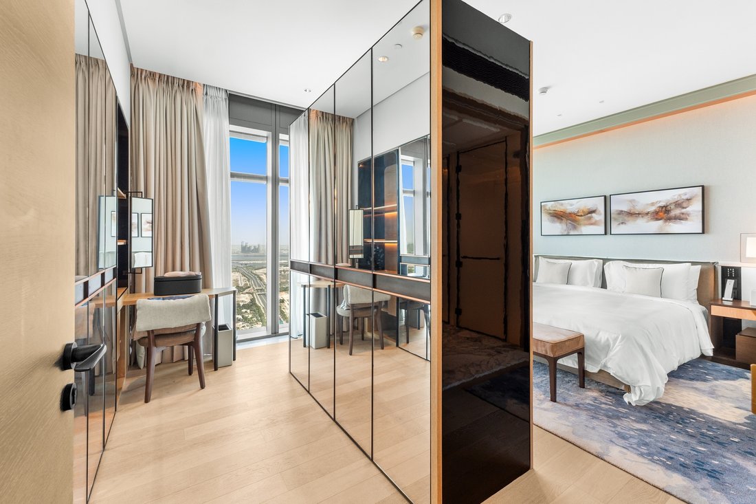 Condo in Zabeel, Dubai, United Arab Emirates 3 - 18271929
