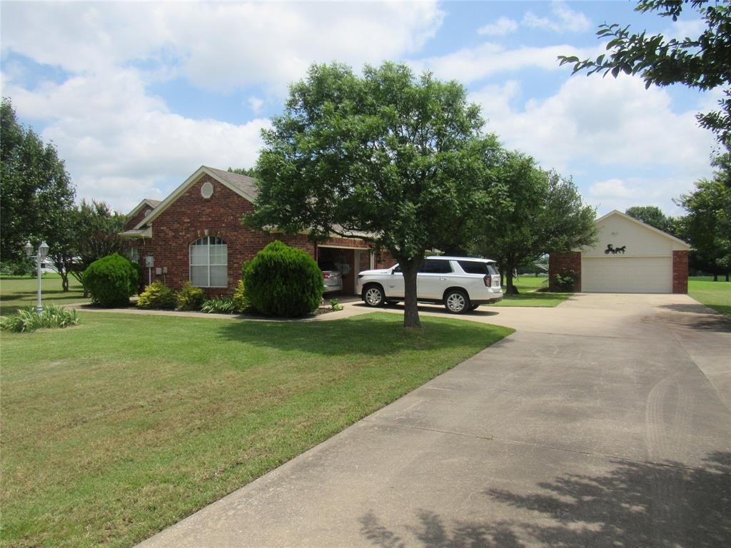 House in Gainesville, Texas, United States 3 - 18274631