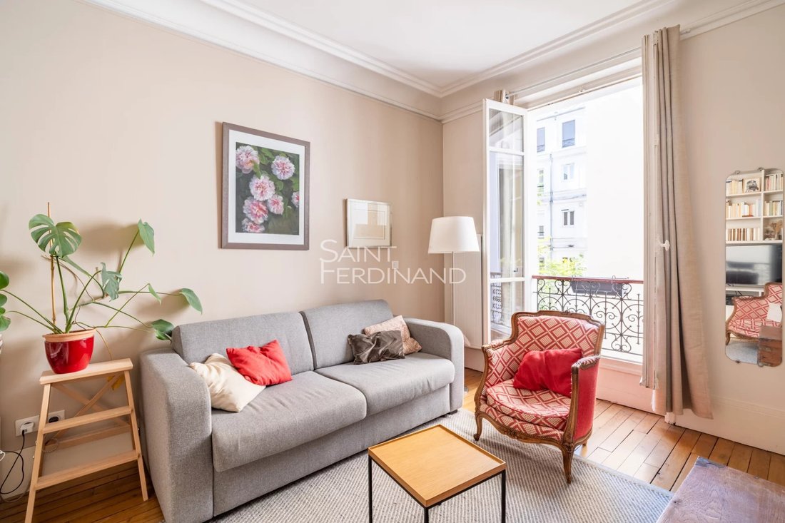 Apartment in Batignolles-Cardinet, Paris 17e Arrondissement, Paris 4 - 18271852