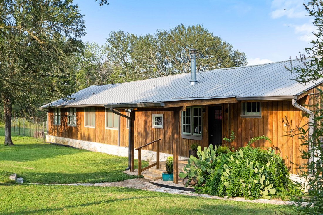 House in Bastrop, Texas, United States 2 - 18274409