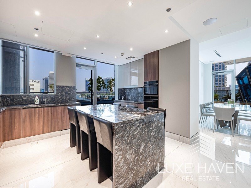Villa in Business Bay, Dubai, United Arab Emirates 4 - 18276527