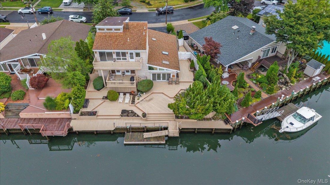 House in Bellmore, New York, United States 4 - 18271745