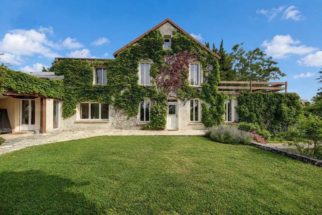House in Montainville, Ile-de-France, France 2 - 18271629