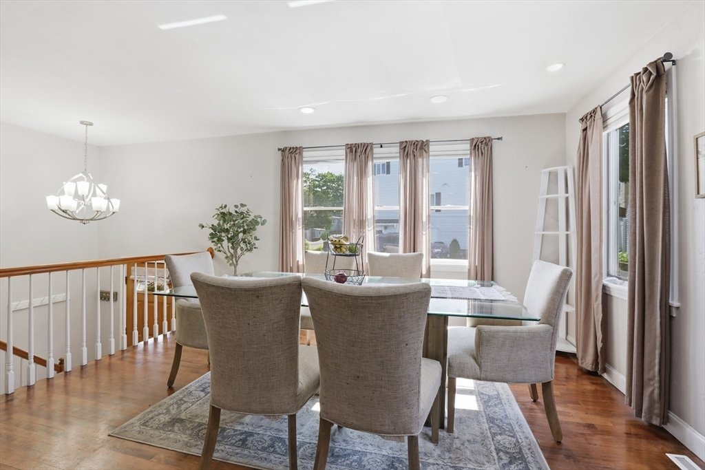 House in Saugus, Massachusetts, United States 5 - 18275238