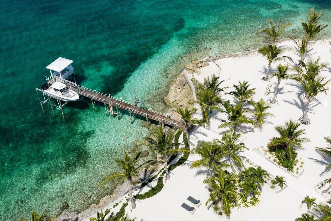 House in Great Guana Cay, Hope Town, The Bahamas 2 - 18272402
