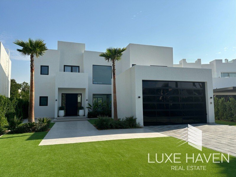 Villa in Jumeirah Islands / Juzur Jumeirah, Dubai, United Arab Emirates 1 - 18276313