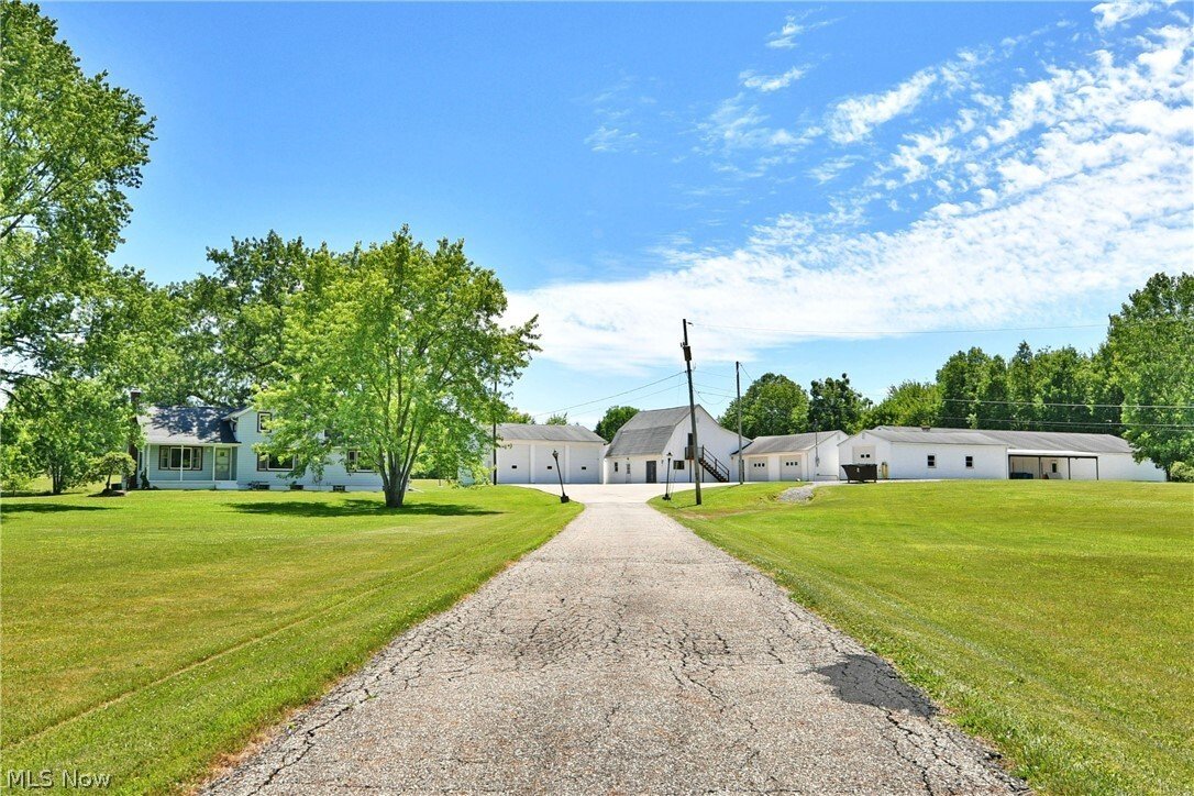 House in Southington, Ohio, United States 3 - 18273409