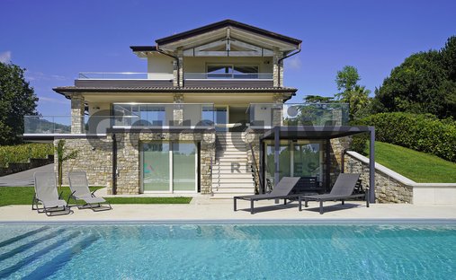 Villa in Moniga del Garda, Lombardy, Italy 1