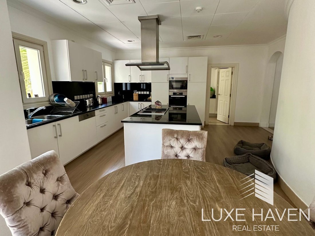 Villa in Jumeirah Golf Estates, Dubai, United Arab Emirates 3 - 18276612