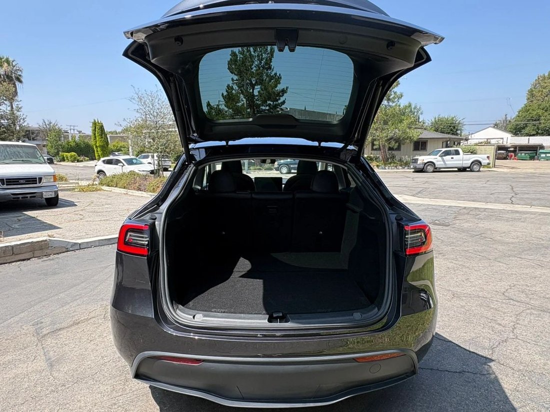 Suv in Arcadia, CA, United States 5 - 18275700