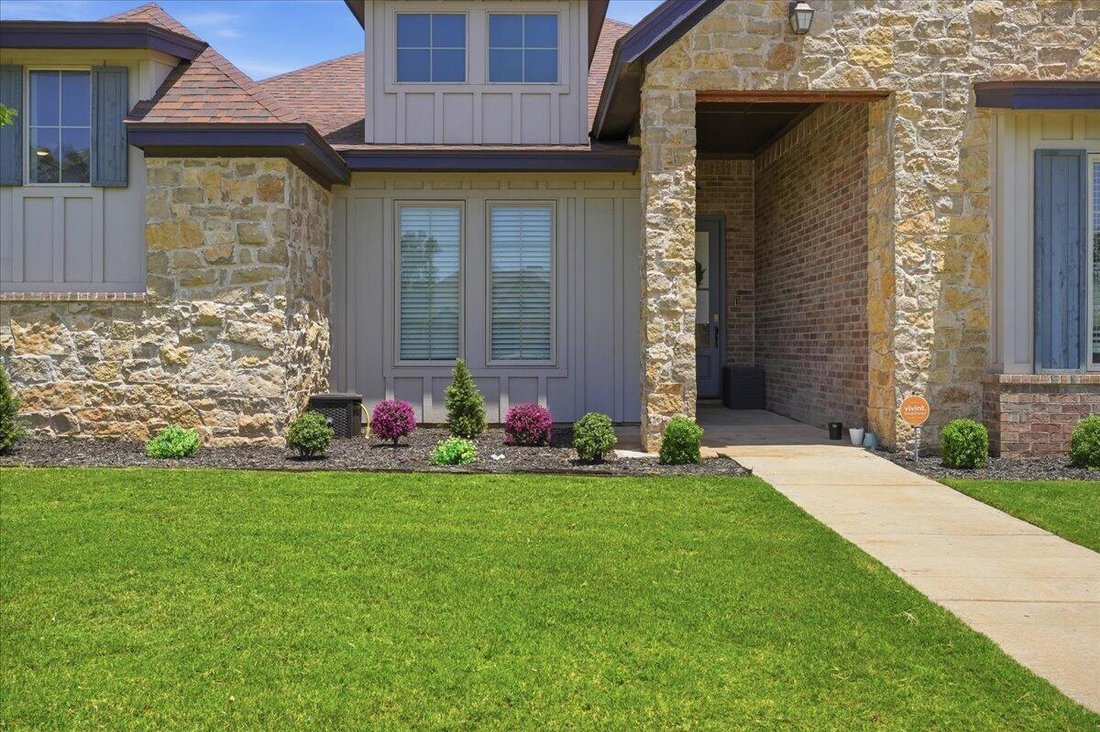 House in Lubbock, Texas, United States 5 - 18271493