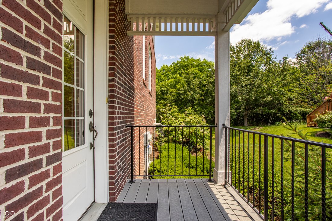 Condo in Zionsville, Indiana, United States 5 - 18270915