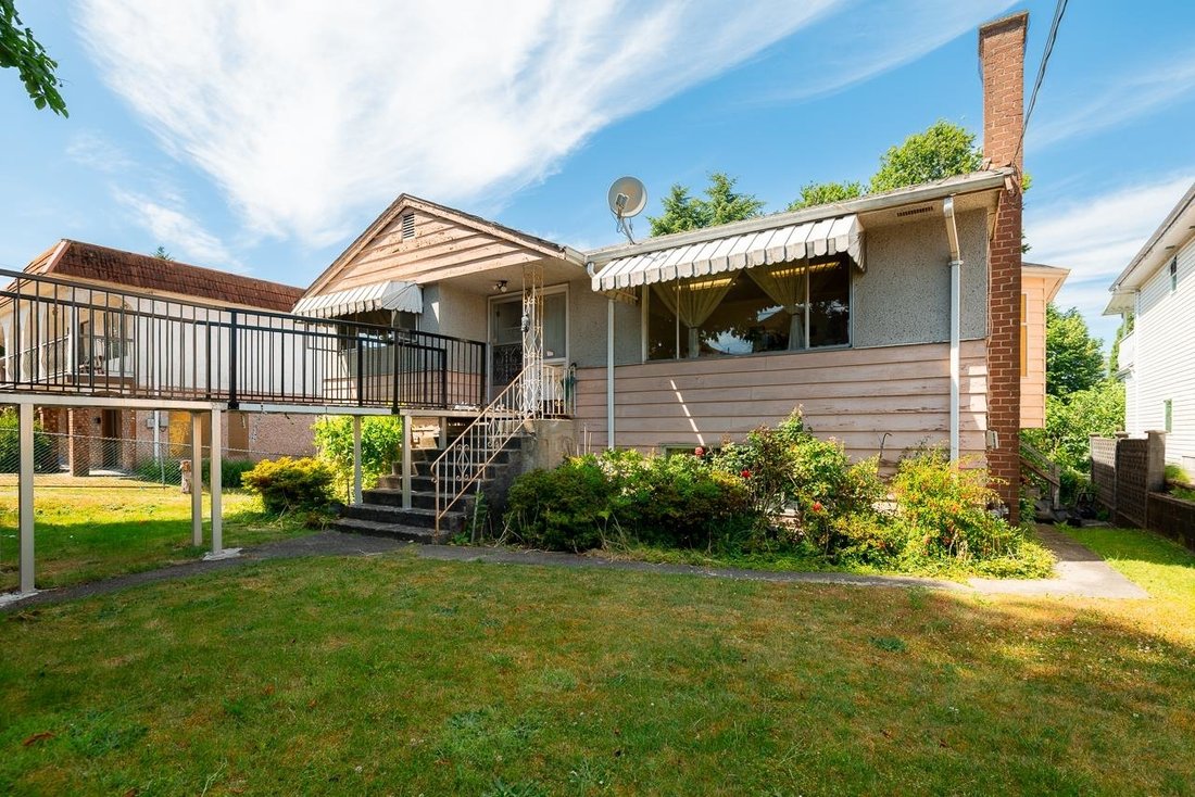 House in Burnaby, British Columbia, Canada 1 - 18276597