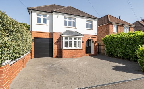 House in Horsham, England 1