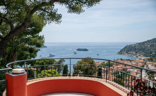 Villa à Col de Villefranche, Villefranche-sur-Mer, France 1