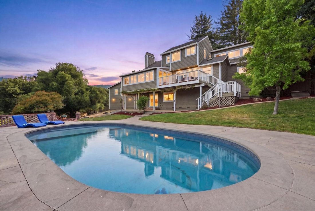 House in Los Gatos, California, United States 4 - 18274691