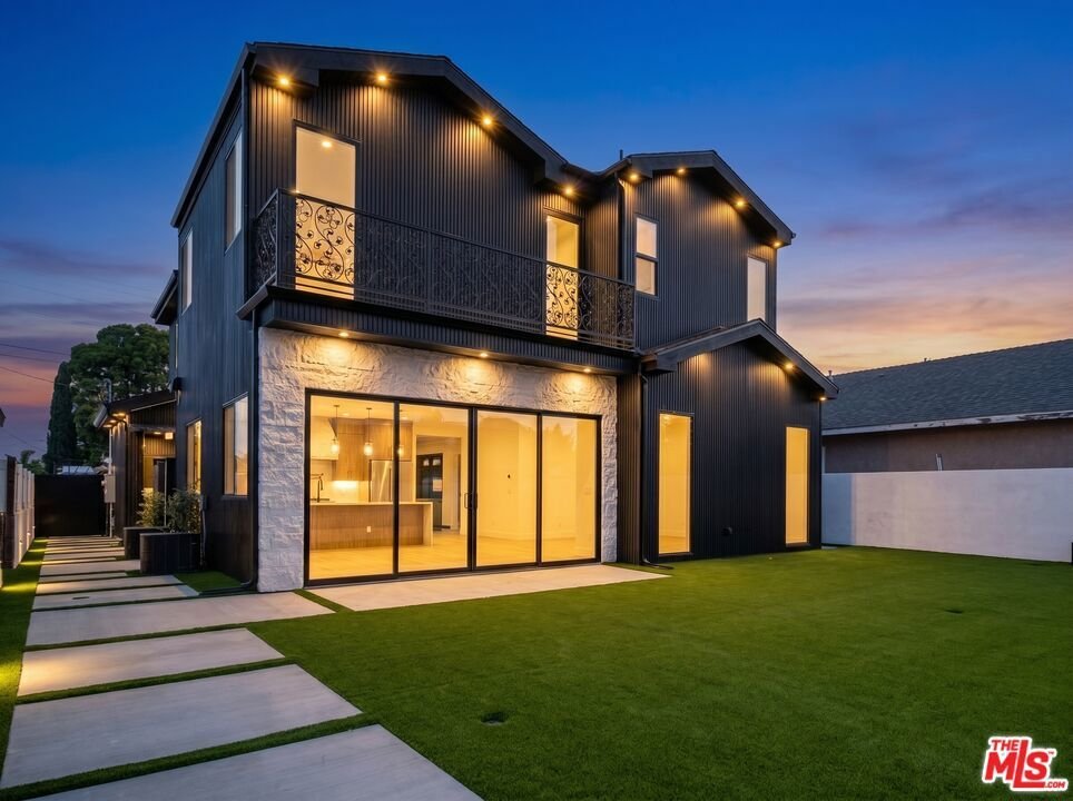 House in Gardena, California, United States 2 - 18273846