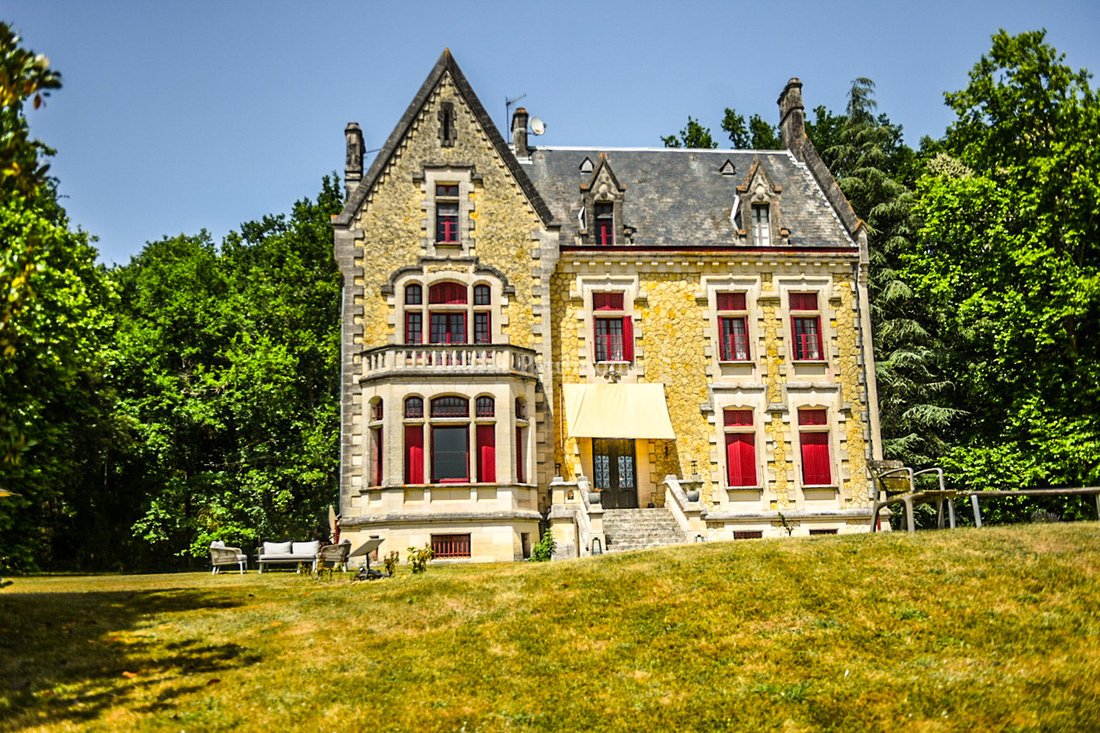Castle in Mussidan, Nouvelle-Aquitaine, France 3 - 18274990