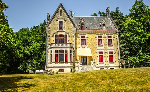 Castle in Mussidan, Nouvelle-Aquitaine, France 1