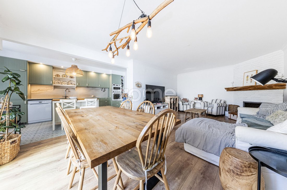 Apartment in Carcavelos e Parede, Lisbon, Portugal 1 - 18275438