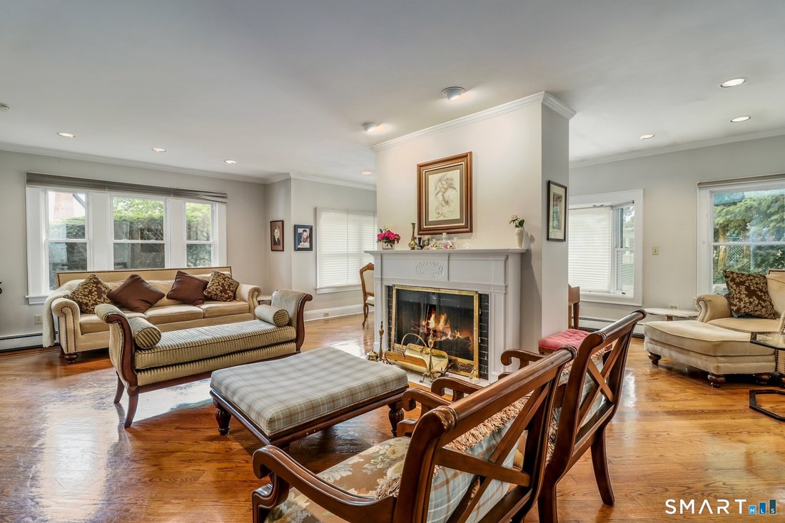House in Bridgeport, Connecticut, United States 5 - 18275325