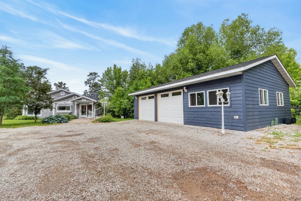 House in Deer River, Minnesota, United States 3 - 18259670