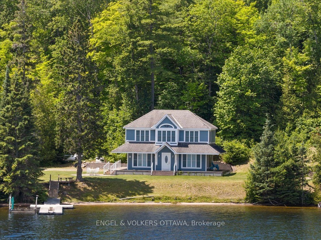 House in Calabogie, Ontario, Canada 2 - 18275469