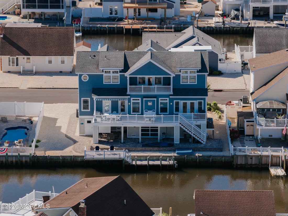 House in Stafford Township, New Jersey, United States 3 - 18273101