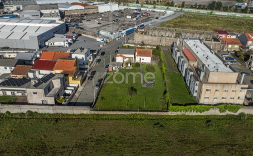 Land in Matosinhos und Leca da Palmeira, Distrikt Porto, Portugal 1