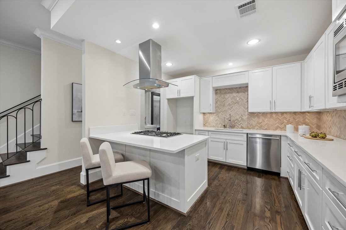 House in Houston, Texas, United States 2 - 18275037