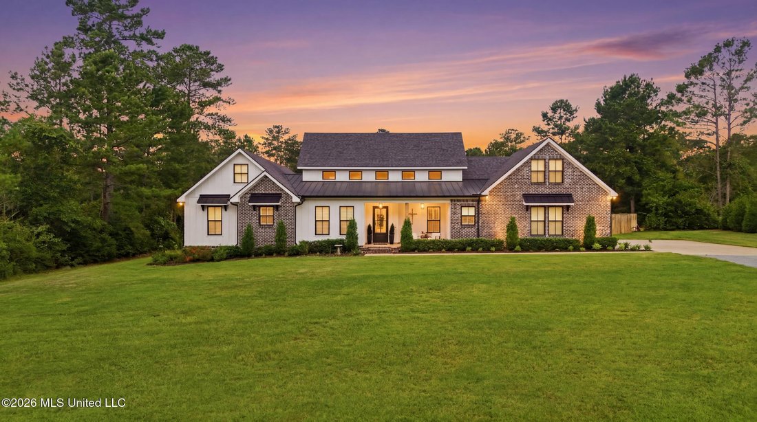 House in Saucier, Mississippi, United States 1 - 18273704
