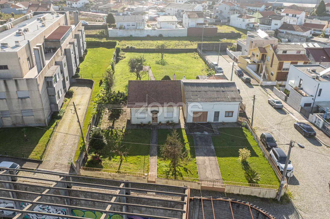 Land in Matosinhos e Leca da Palmeira, Porto District, Portugal 4 - 18275473