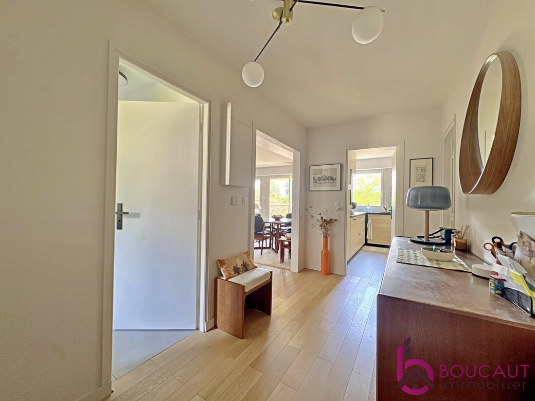 Apartment in Wallon, Le Plessis-Robinson, France 5 - 18276375