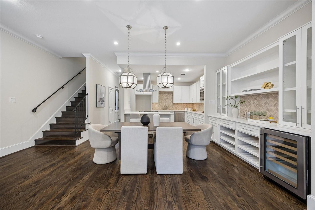 House in Houston, Texas, United States 3 - 18275037